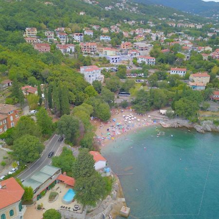 Villa Rose Apartment Lovran Dış mekan fotoğraf
